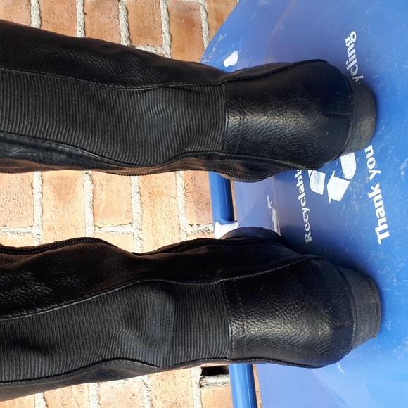 Size 8 Fergalicious by Fergi Low Heel Tall Boots - Picture 4 of 13